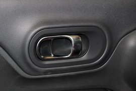 2017款雪铁龙天逸C5