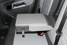 2017款雪铁龙天逸C5