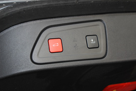 2017款雪铁龙天逸C5