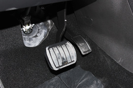 2017款雪铁龙天逸C5