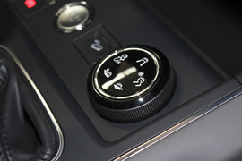 2017款雪铁龙天逸C5