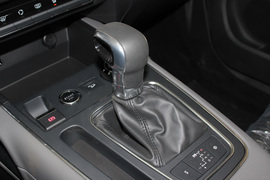 2017款雪铁龙天逸C5