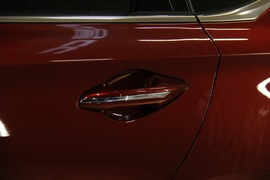 2018款长安睿骋CC