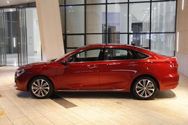 2018款长安睿骋CC