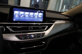 2018款长安睿骋CC