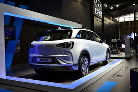 现代下一代燃料电池车