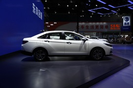 东风启辰D60