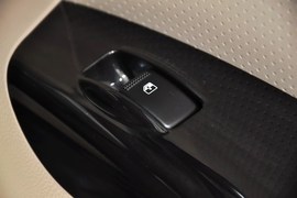 2013款起亚狮跑2.0L