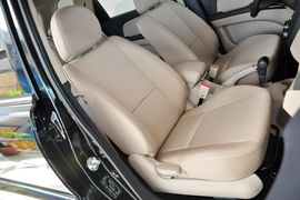 2013款起亚狮跑2.0L