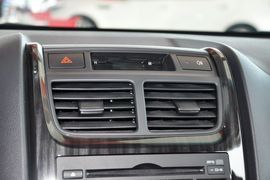 2013款起亚狮跑2.0L