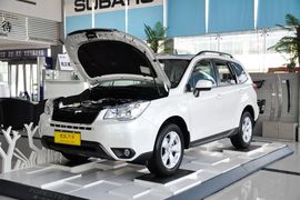 2013款斯巴鲁森林人2.5i自动精英导航版