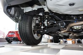 2013款斯巴鲁森林人2.5i自动精英导航版