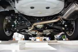 2013款斯巴鲁森林人2.5i自动精英导航版