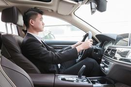 2017款宝马730Li