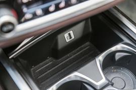 2017款宝马730Li