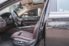 2017款宝马730Li