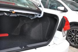 2017款东南V3菱悦