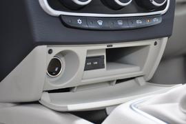 2017款东南V3菱悦