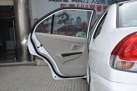 2017款东南V3菱悦