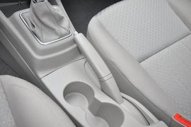 2017款东南V3菱悦