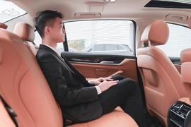 2018款宝马528Li