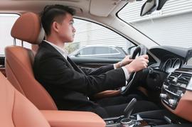 2018款宝马528Li