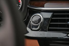 2018款宝马528Li