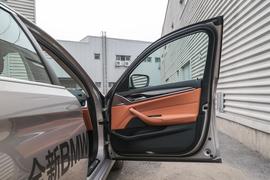 2018款宝马528Li
