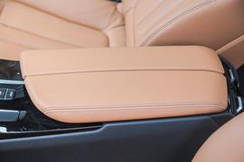 2018款宝马528Li