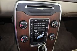 2014款沃尔沃S80L