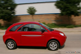 2009款奇瑞QQme抢先试驾