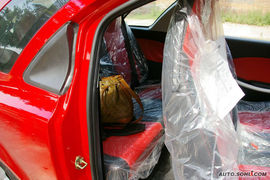 2009款奇瑞QQme抢先试驾