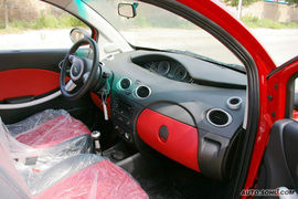 2009款奇瑞QQme抢先试驾