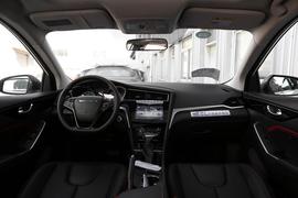 2018款启辰D60