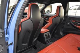 2016款宝马M3四门轿跑车