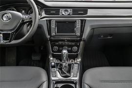 2017款大众帕萨特