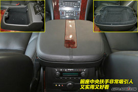 2009款凯迪拉克凯雷德Hybrid