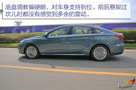 2017款长安睿骋CC试驾