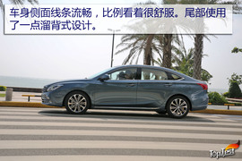 2017款长安睿骋CC试驾