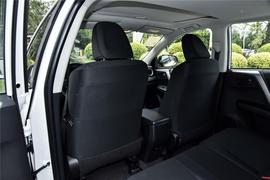 2016款丰田RAV4荣放