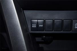 2016款丰田RAV4荣放