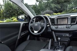2016款丰田RAV4荣放