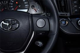 2016款丰田RAV4荣放
