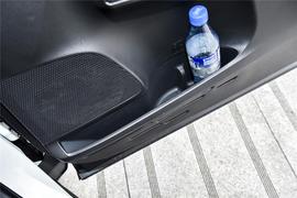 2016款丰田RAV4荣放