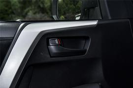 2016款丰田RAV4荣放