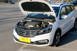 宝骏310W