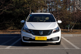 宝骏310W
