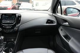 2018款雪佛兰科鲁兹