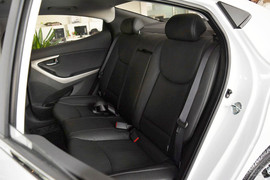 2012款现代朗动1.6L