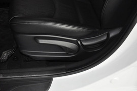 2012款现代朗动1.6L
